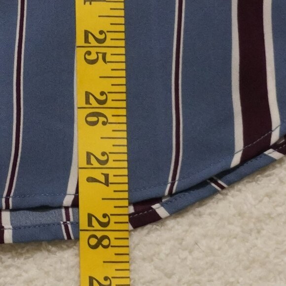 NWT Torrid Harper Blue Burgundy Striped Pullover Blouse 1X Plus Size Workwear - Picture 7 of 7